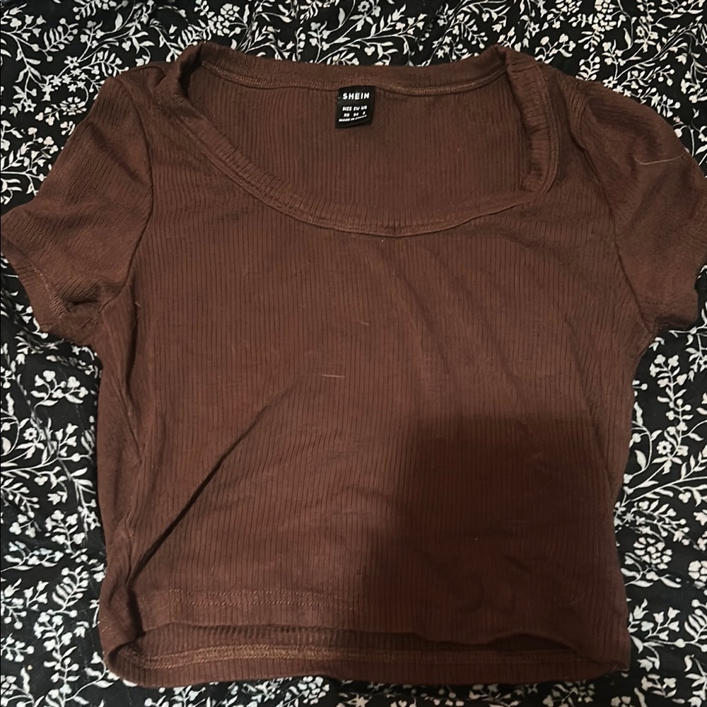 SHEIN Brown Ribbed Women's Top